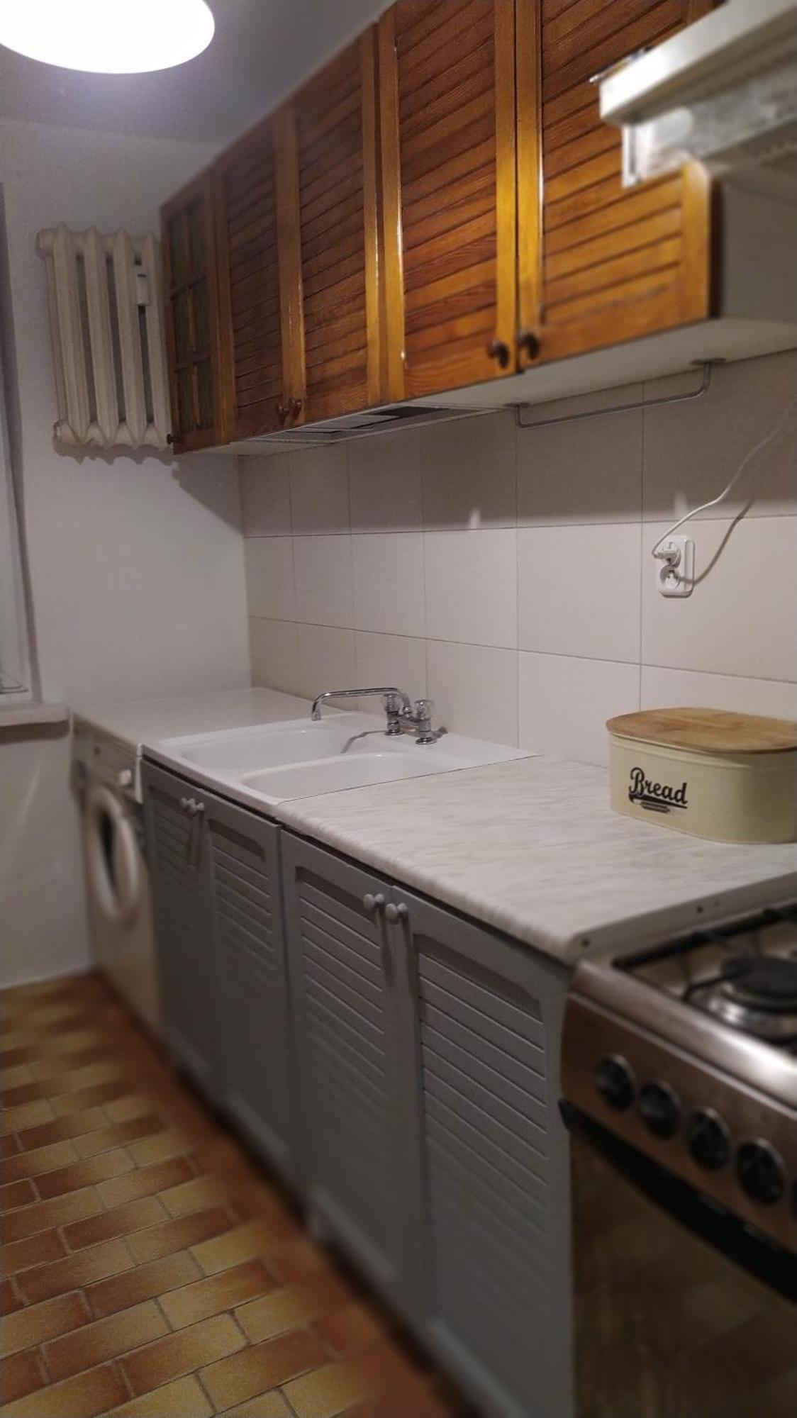 Uroczy Apartament Z Bezplatnych Parkingiem Varşovia Exterior foto