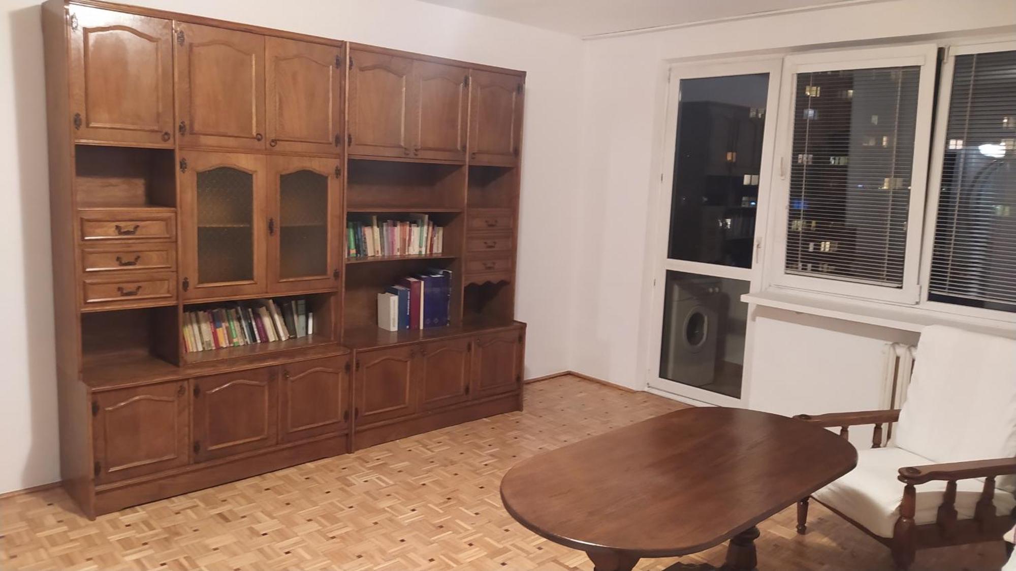 Uroczy Apartament Z Bezplatnych Parkingiem Varşovia Exterior foto